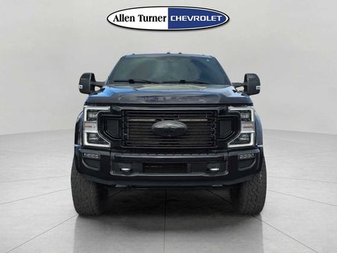 Used 2022 Ford F450 Platinum w/ FX4 Off-Road Package image 2