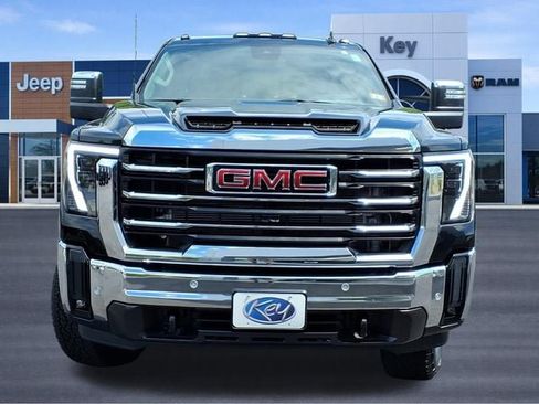 Used 2025 GMC Sierra 2500 SLT w/ SLT Premium Package AWD/4WD image 7
