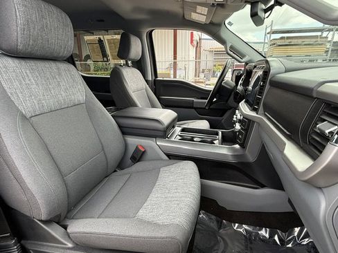 Certified 2022 Ford F150 XLT w/ Equipment Group 302A High image 24