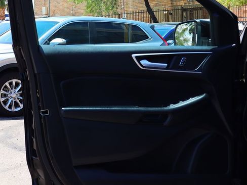 Used 2021 Ford Edge SEL w/ Cargo Accessory Package AWD/4WD image 36