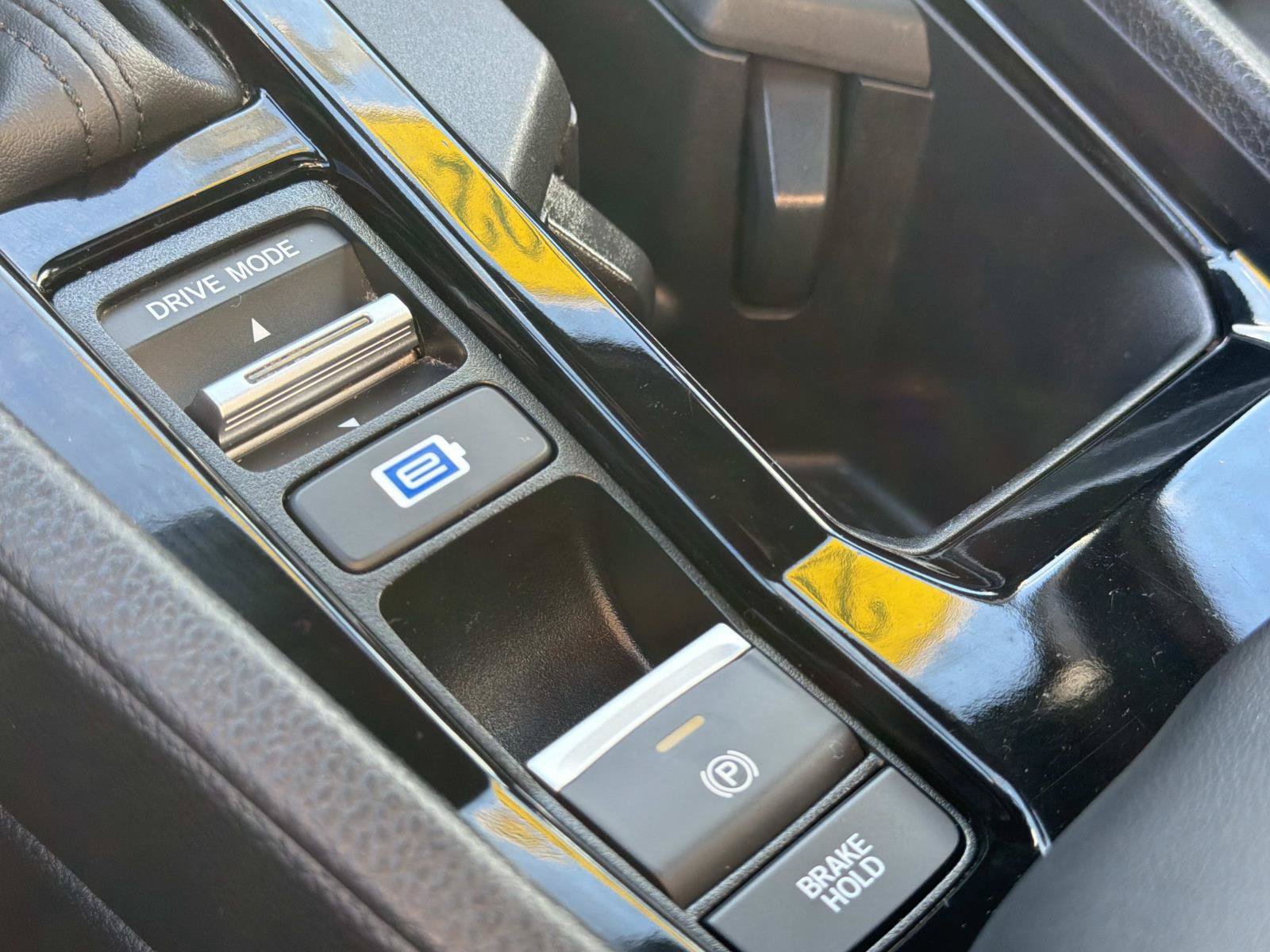 Certified 2024 Honda Accord Sport image 26