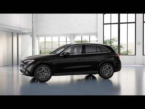 Certified 2026 Mercedes-Benz GLC 300 4MATIC image 31