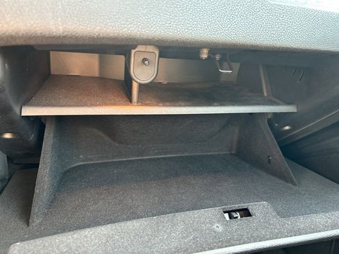 Used 2023 Dodge Charger SXT image 38