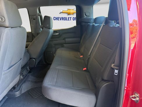 Used 2024 Chevrolet Silverado 1500 Custom Trail Boss w/ Turbomax Blackout Package AWD/4WD image 19