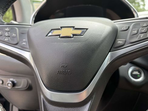 Used 2023 Chevrolet Equinox LT w/ Driver Convenience Package FWD image 18