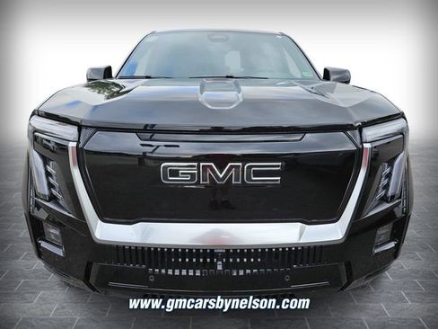 New 2025 GMC Sierra EV Denali image 2