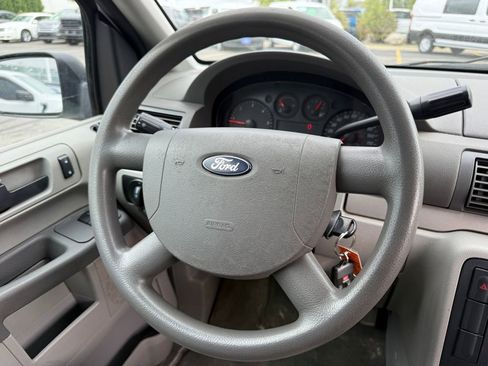 Used 2006 Ford Freestar image 30