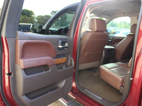 Used 2016 Chevrolet Silverado 1500 High Country w/ High Country Premium Package image 15