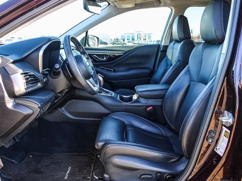 Used 2023 Subaru Outback Limited image 17