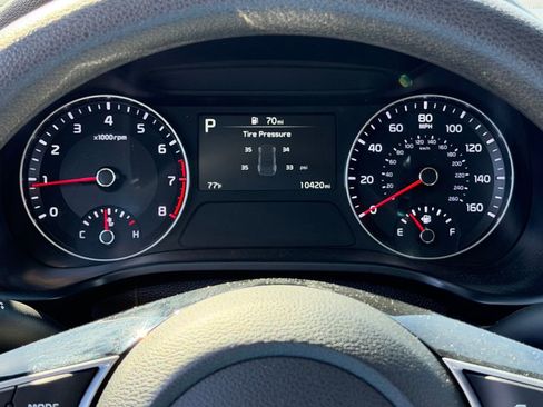 Used 2024 Kia Forte LXS FWD image 13