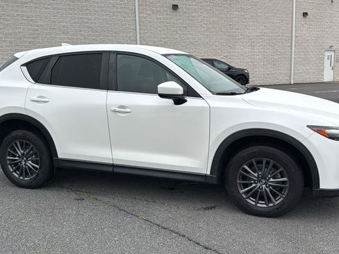 Used 2020 MAZDA CX-5 Touring image 3