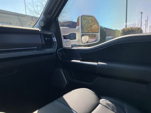 Used 2026 Ford F450 Platinum w/ FX4 Off-Road Package image 18