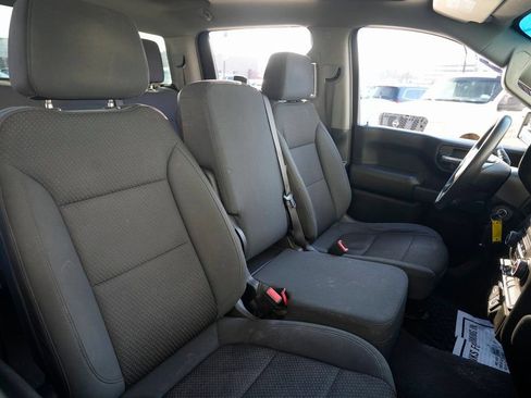 Used 2020 Chevrolet Silverado 1500 Custom Trail Boss w/ Custom Convenience Package AWD/4WD image 19