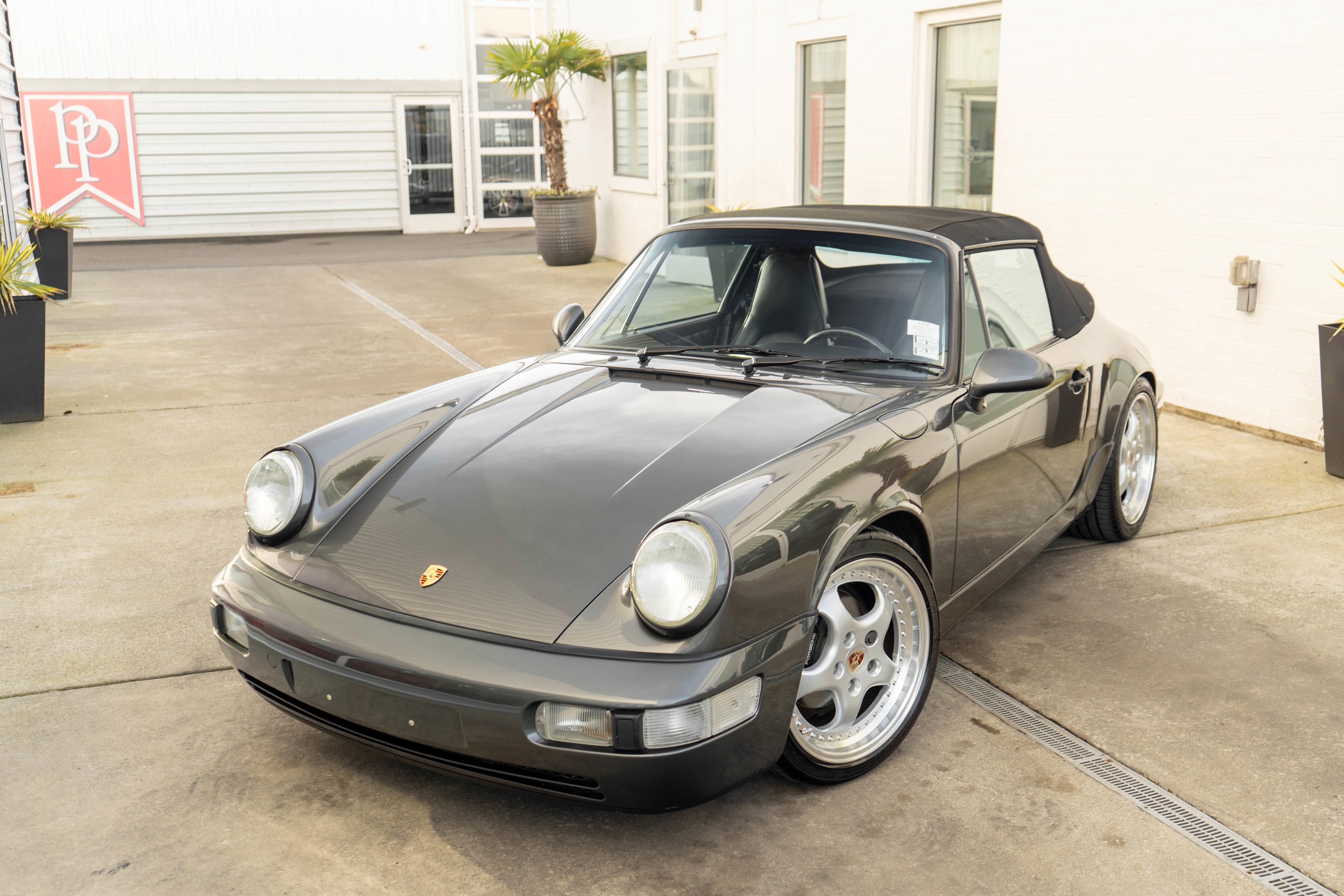 Used 1992 Porsche 911 Carrera RWD image 3