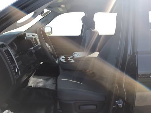 Used 2018 RAM 1500 Tradesman w/ Popular Equipment Group AWD/4WD image 8