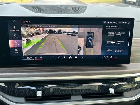 Used 2024 BMW X5 sDrive40i w/ Executive Package image 24