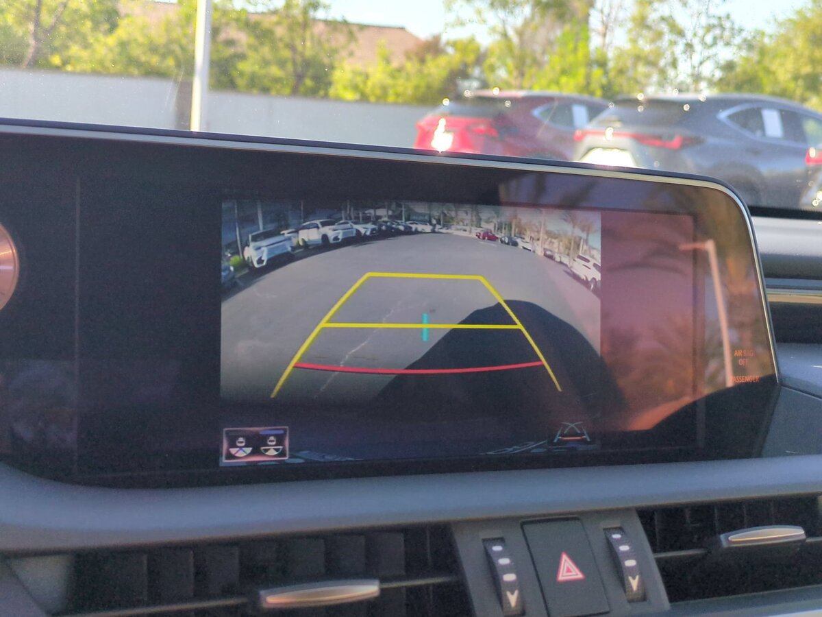 Used 2019 Lexus ES 350 w/ Premium Package FWD image 23