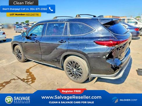 Used 2023 Toyota Highlander XSE FWD image 3