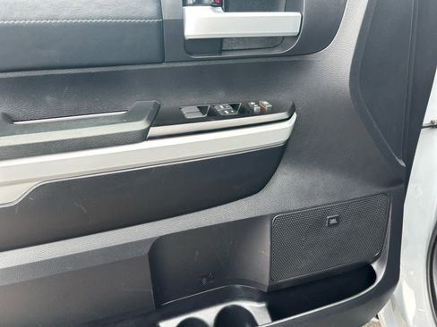 Used 2021 Toyota Tundra Limited w/ Limited Premium Package image 10