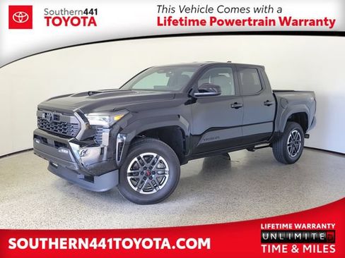 Used 2025 Toyota Tacoma TRD Sport RWD image 1