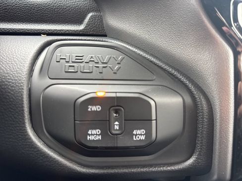 New 2026 RAM 2500 Big Horn AWD/4WD image 16