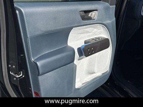 New 2025 Ford Maverick XLT image 10