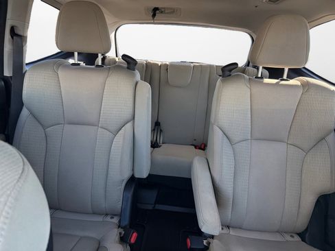 Used 2021 Subaru Ascent Premium w/ Sport Package image 15