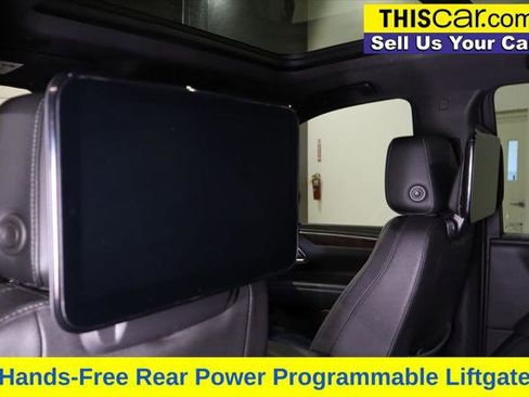 Used 2023 Chevrolet Tahoe Z71 w/ Luxury Package image 23