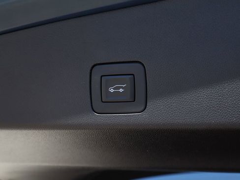 Used 2020 Buick Encore GX Select w/ Advanced Technology Package image 27