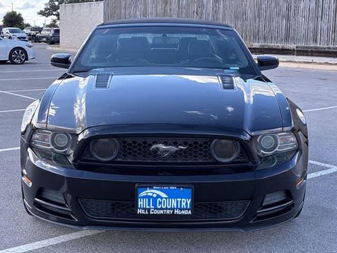 Used 2013 Ford Mustang GT Premium w/ Brembo Brake Pkg RWD image 9