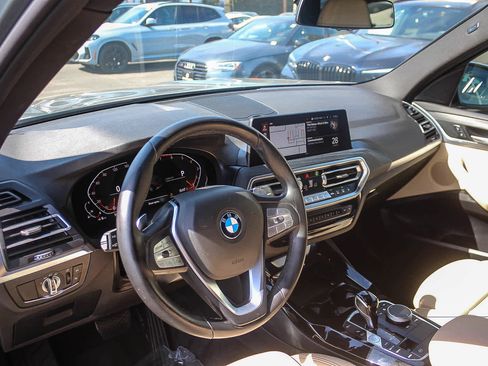 Used 2024 BMW X3 sDrive30i w/ Convenience Package RWD image 16