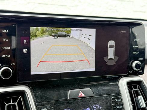 Used 2023 Kia Sorento S w/ Panoramic Sunroof Package AWD/4WD image 22