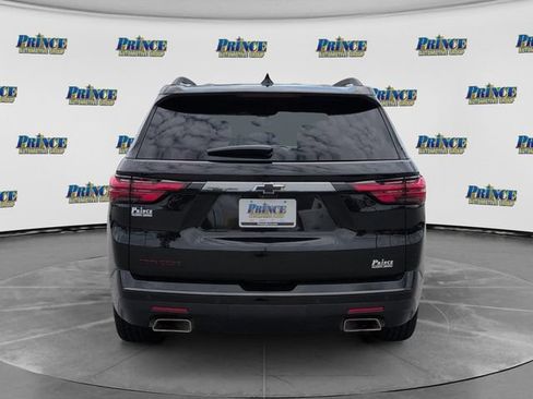 Used 2023 Chevrolet Traverse Premier w/ Redline Edition FWD image 10