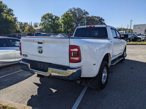 Used 2022 RAM 3500 Limited image 18