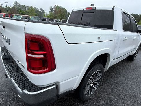 Used 2025 RAM 1500 Limited AWD/4WD image 8