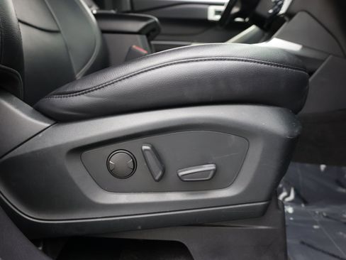Used 2021 Ford Explorer Limited RWD image 47