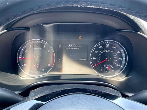 Used 2022 Kia Forte GT-Line w/ GT-Line Technology Package FWD image 12