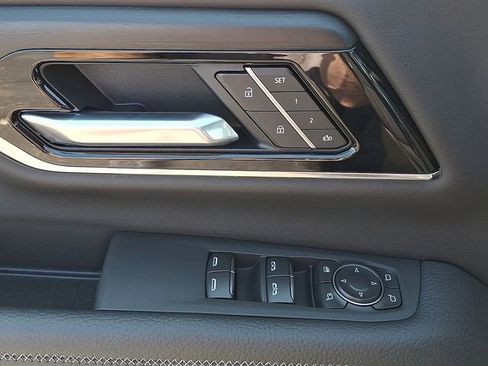 Certified 2026 GMC Yukon XL Denali w/ Sun & Power Step Package AWD/4WD image 22