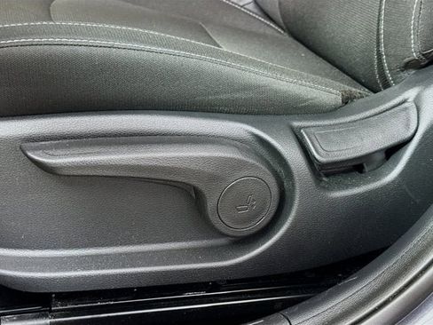 Certified 2023 Kia Forte LXS image 18