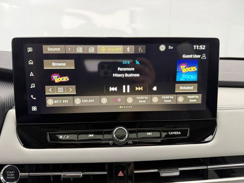 New 2026 Mitsubishi Outlander SEL AWD/4WD image 17