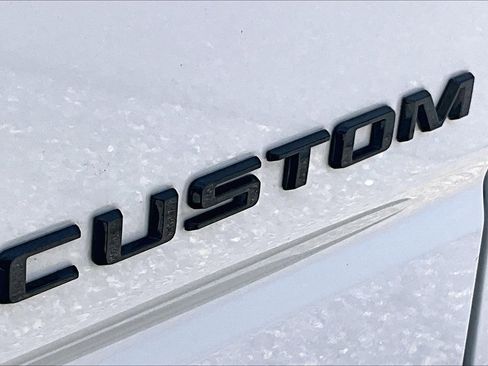 Used 2021 Chevrolet Silverado 1500 Custom Trail Boss w/ LPO, Dark Essentials Package image 31