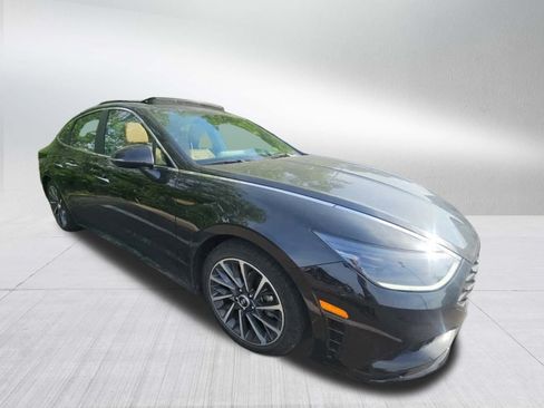 Used 2021 Hyundai Sonata Limited FWD image 3