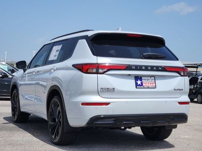New 2026 Nissan Rogue Platinum