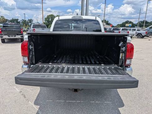 Used 2023 Toyota Tacoma SR5 RWD image 14