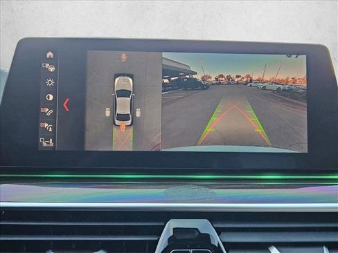 Used 2019 BMW 530e w/ Premium Package image 15