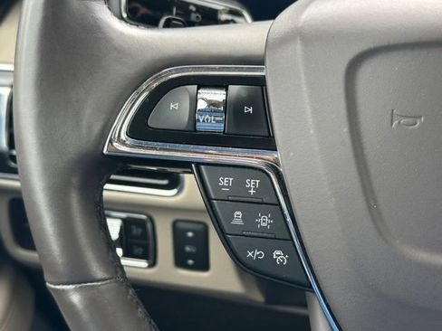 Used 2023 Lincoln Navigator Reserve AWD/4WD image 38