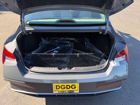 New 2026 Hyundai Elantra Sport image 17