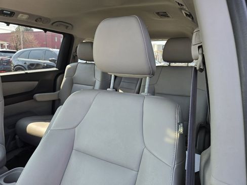 Used 2016 Honda Odyssey EX-L image 11