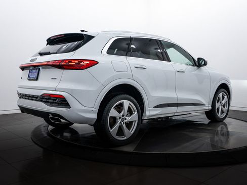 New 2025 Audi Q5 Premium Plus image 4