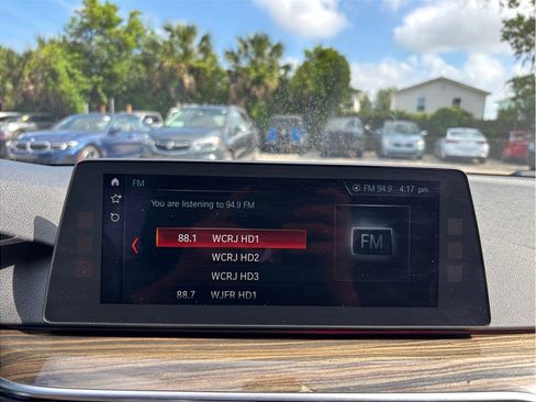 Used 2018 BMW 540i RWD image 29